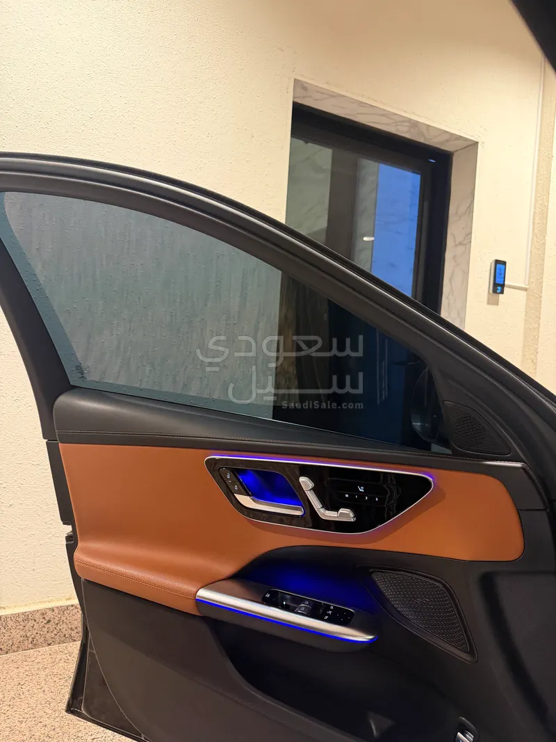 2022 مرسيدس - بنز سي 200