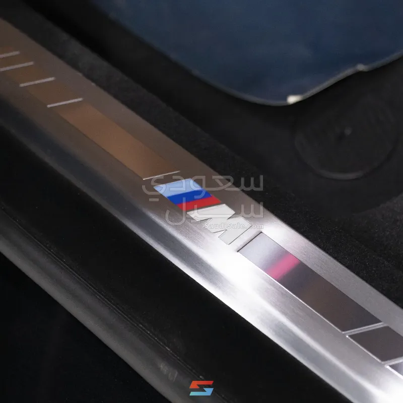 2025 بي ام دبليو الفئة السابعة 750 ألبينا