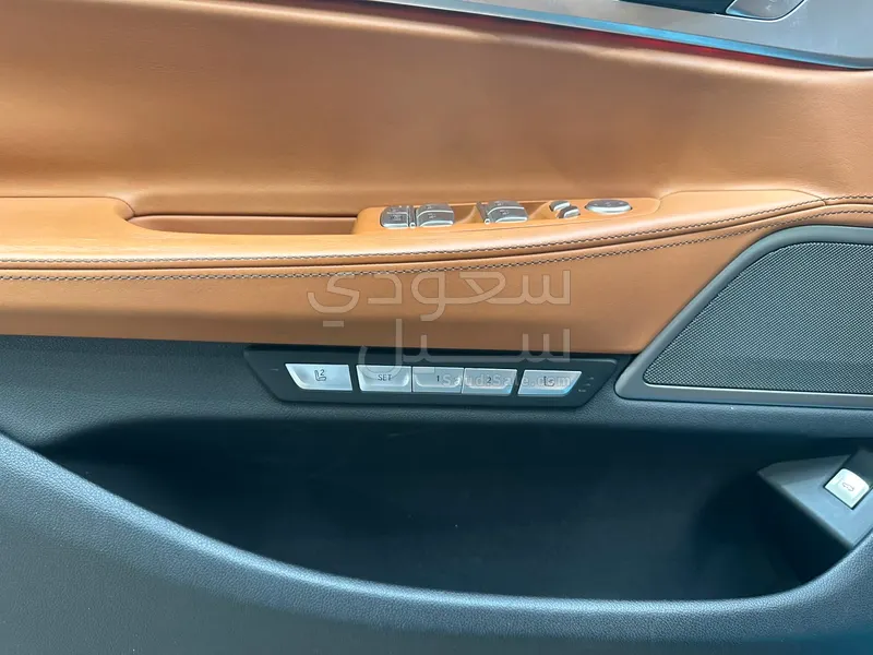 2016 بي ام دبليو الفئة السابعة 740 إل أي