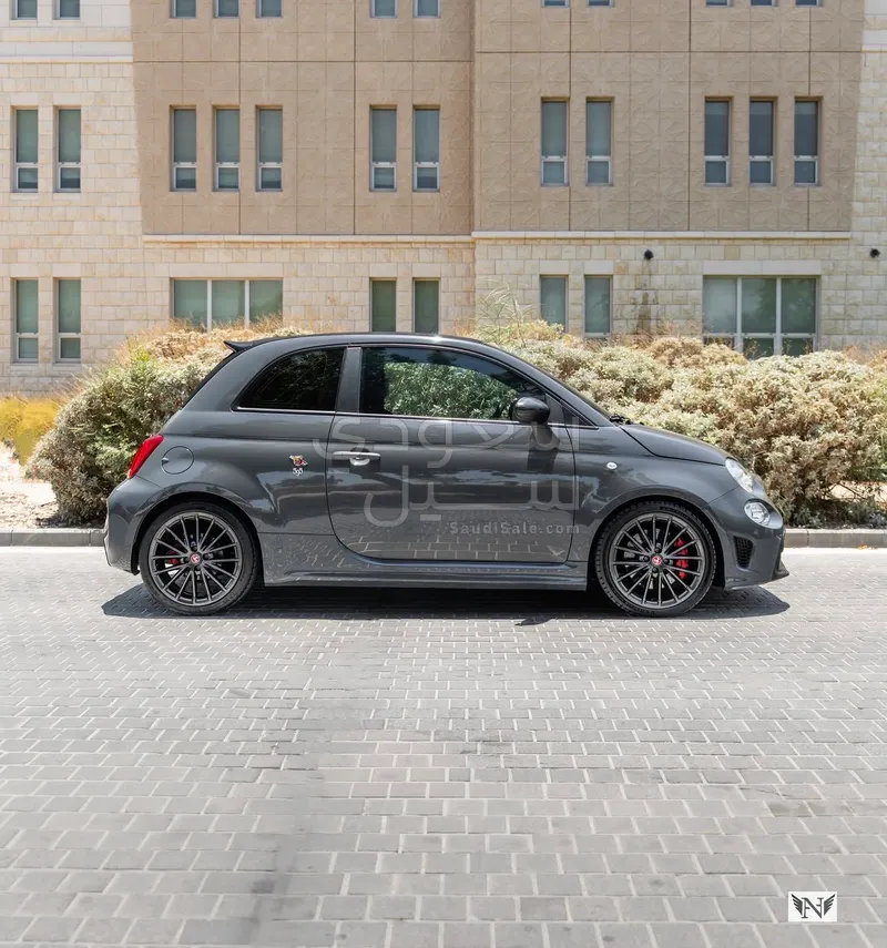 2022 فيات ابارث