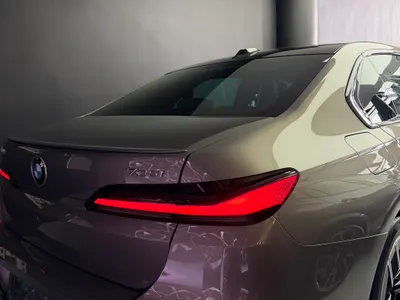 2025 بي ام دبليو الفئة السابعة 735أي