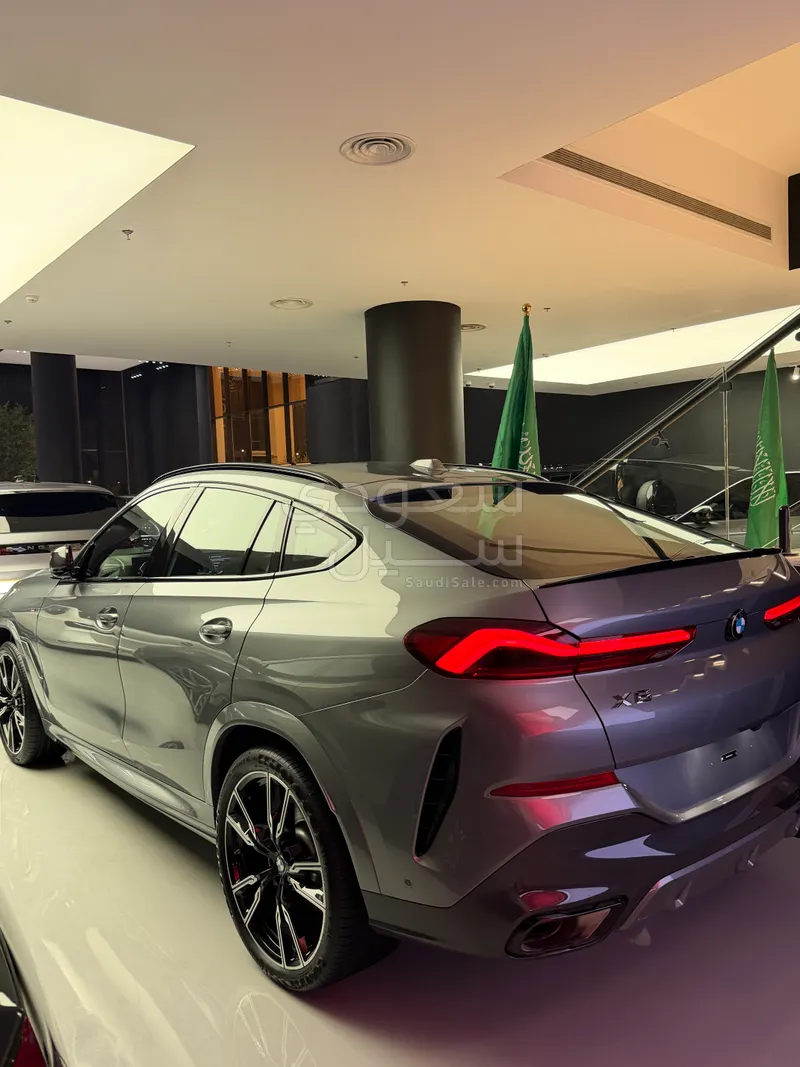 2025 بي ام دبليو الفئة اكس 6 إم كت