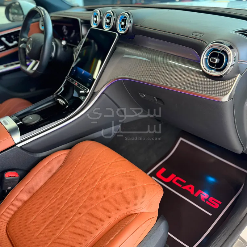 2025 مرسيدس - بنز جي إل سي 200
