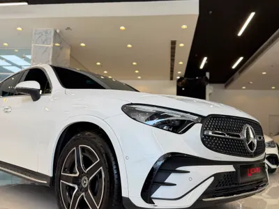 2025 مرسيدس - بنز جي إل سي 200