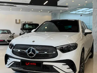 2025 مرسيدس - بنز جي إل سي 200