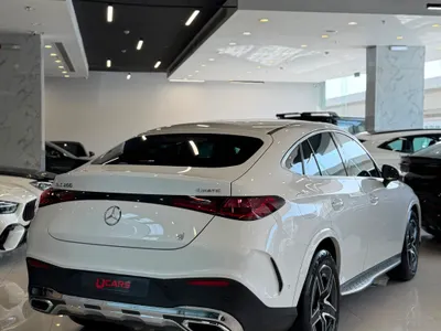 2025 مرسيدس - بنز جي إل سي 200