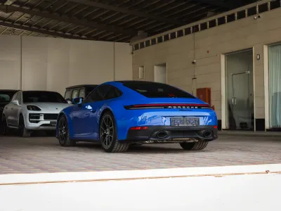 2026 بورش 911 كاريرا