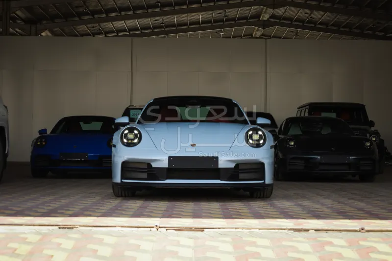 2026 بورش 911 كاريرا