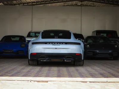 2026 بورش 911 كاريرا