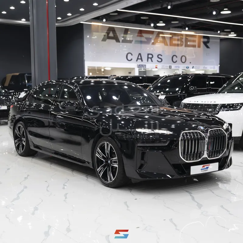 2026 بي ام دبليو الفئة السابعة 735أي