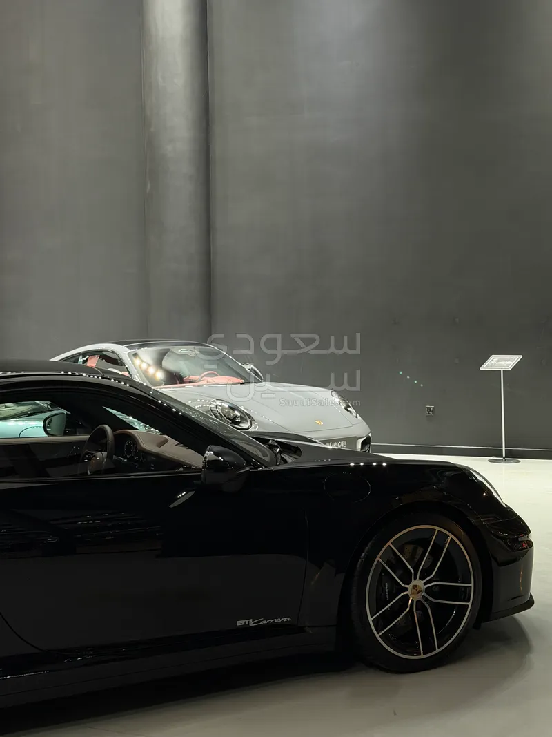2026 بورش 911 كاريرا