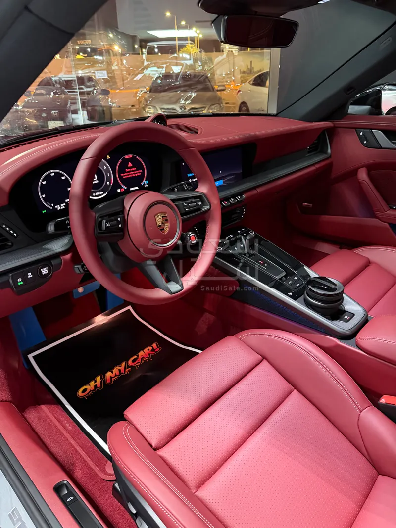 2026 بورش 911 كاريرا