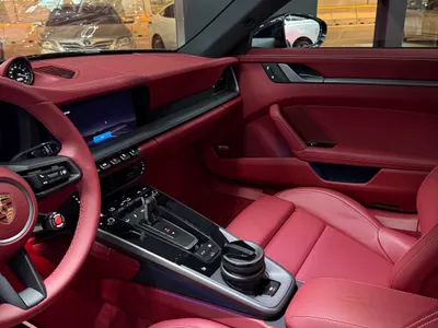 2026 بورش 911 كاريرا