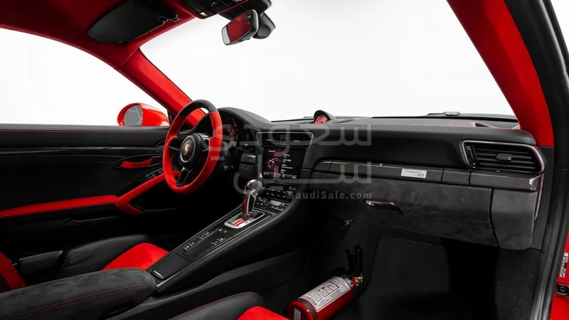 2018 بورش 911 جي تي 2 ار اس