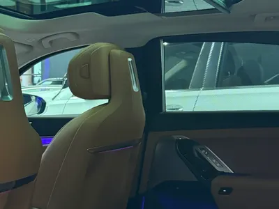 2026 بي ام دبليو الفئة السابعة 735أي