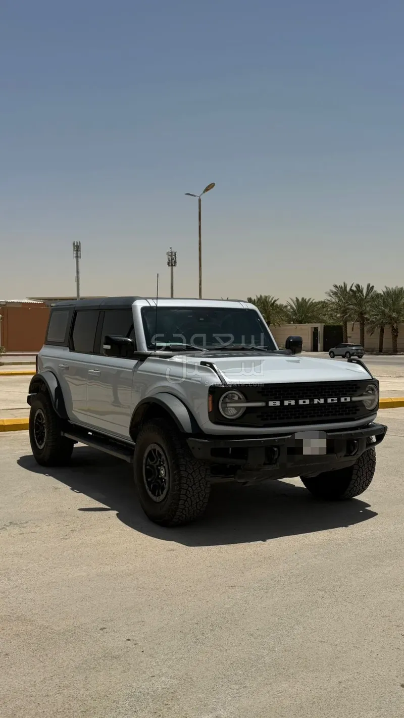 2021 فورد برونكو وايلد تراك