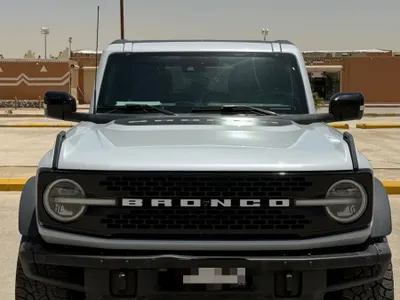 2021 فورد برونكو وايلد تراك