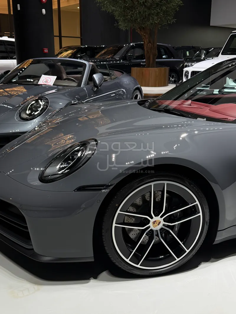 2026 بورش 911 كاريرا
