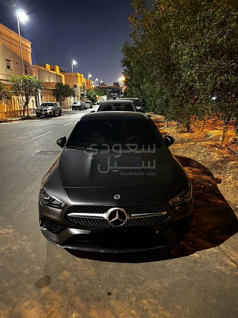 2022 مرسيدس - بنز سي إل أي 200
