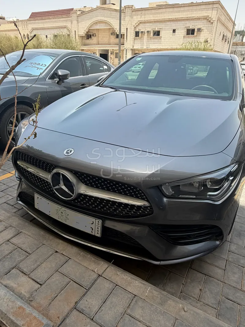 2022 مرسيدس - بنز سي إل أي 200