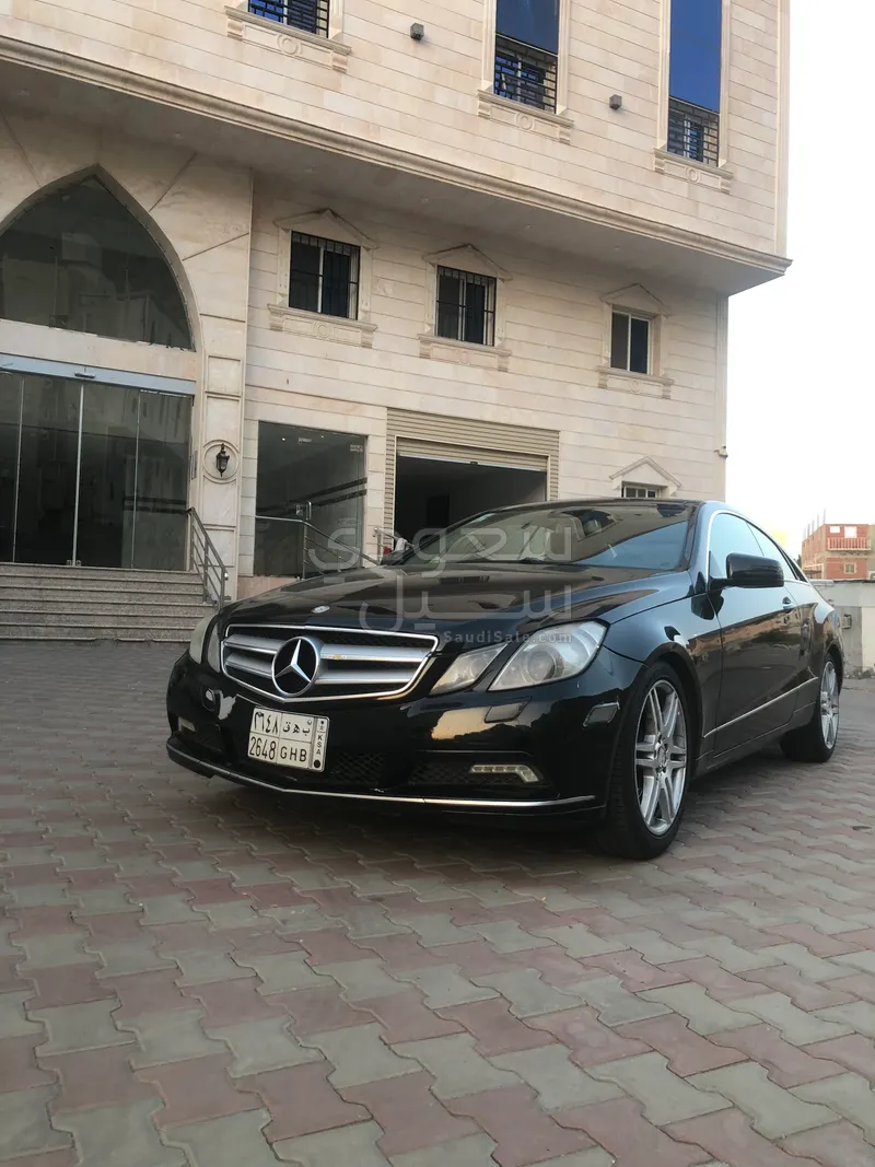 2010 مرسيدس - بنز إي 350 كوبيه