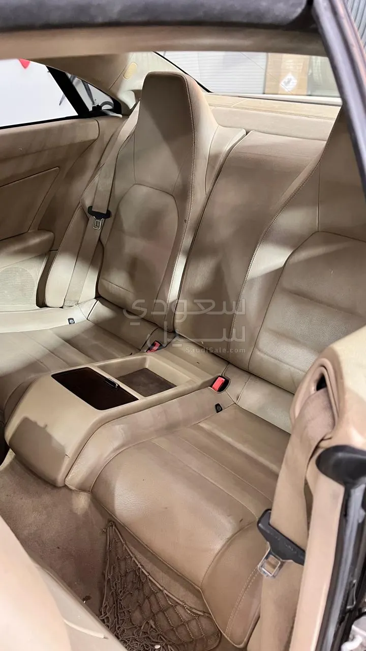 2010 مرسيدس - بنز إي 350 كوبيه