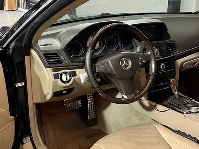 2010 مرسيدس - بنز إي 350 كوبيه