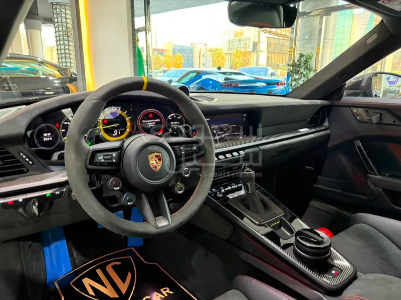 2025 بورش 911 جي تي 3 ار اس
