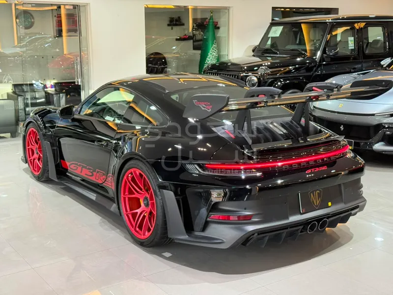 2025 بورش 911 جي تي 3 ار اس