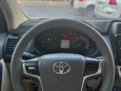 2023 تويوتا برادو تي اكس ال