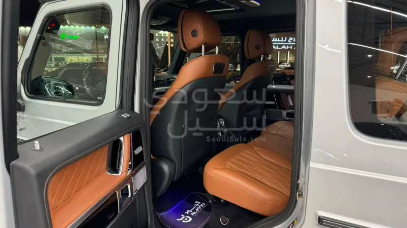 2025 مرسيدس - بنز جي 500