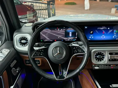 2025 مرسيدس - بنز جي 500