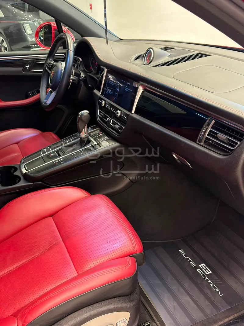 2021 بورش ماكان