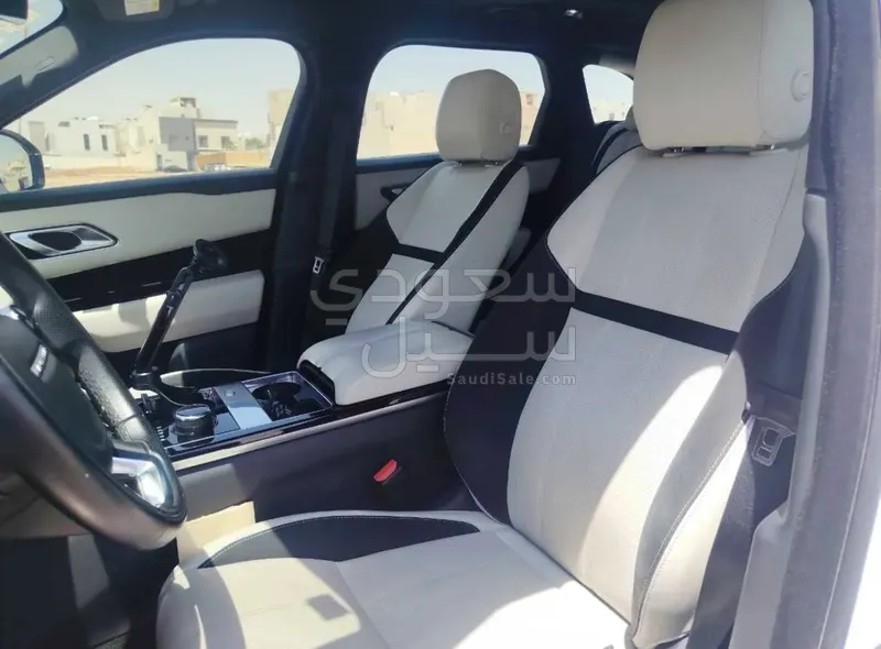 2020 لاند روفر رينج روفر فيلار أر - دايناميك