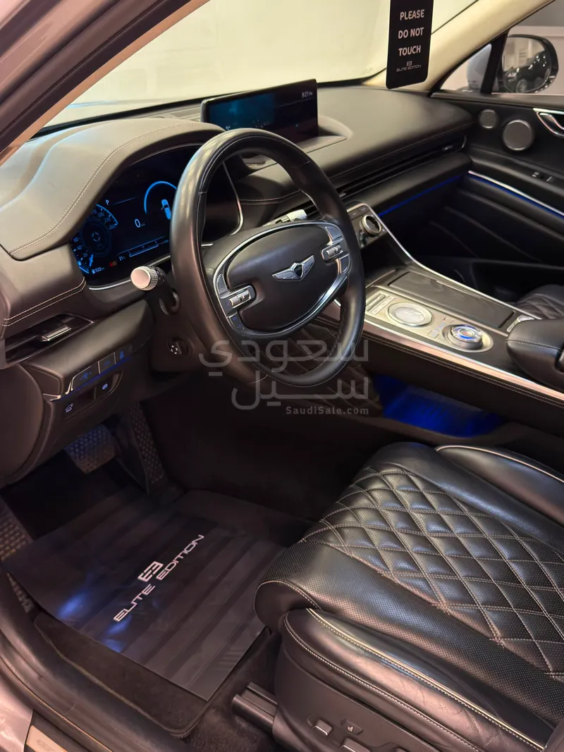 2021 جينيسيس جي في 80