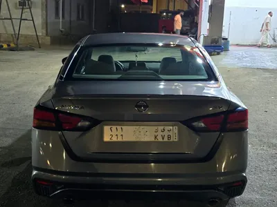 2022 نيسان التيما