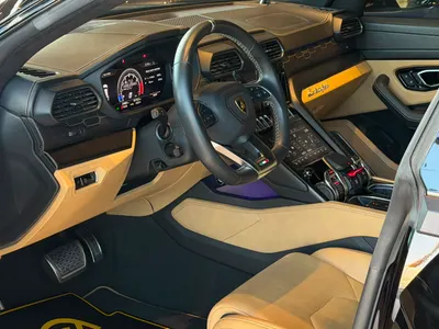 2021 Lamborghini URUS