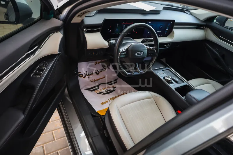 2025 Ford Taurus