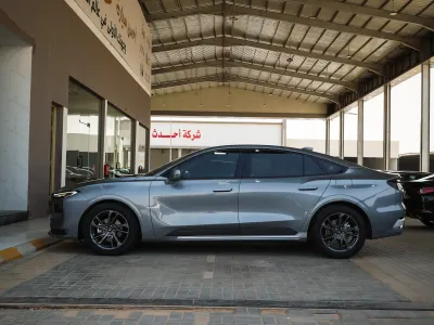 2025 Ford Taurus