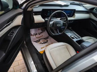 2025 Ford Taurus