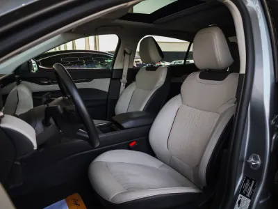 2025 Ford Taurus