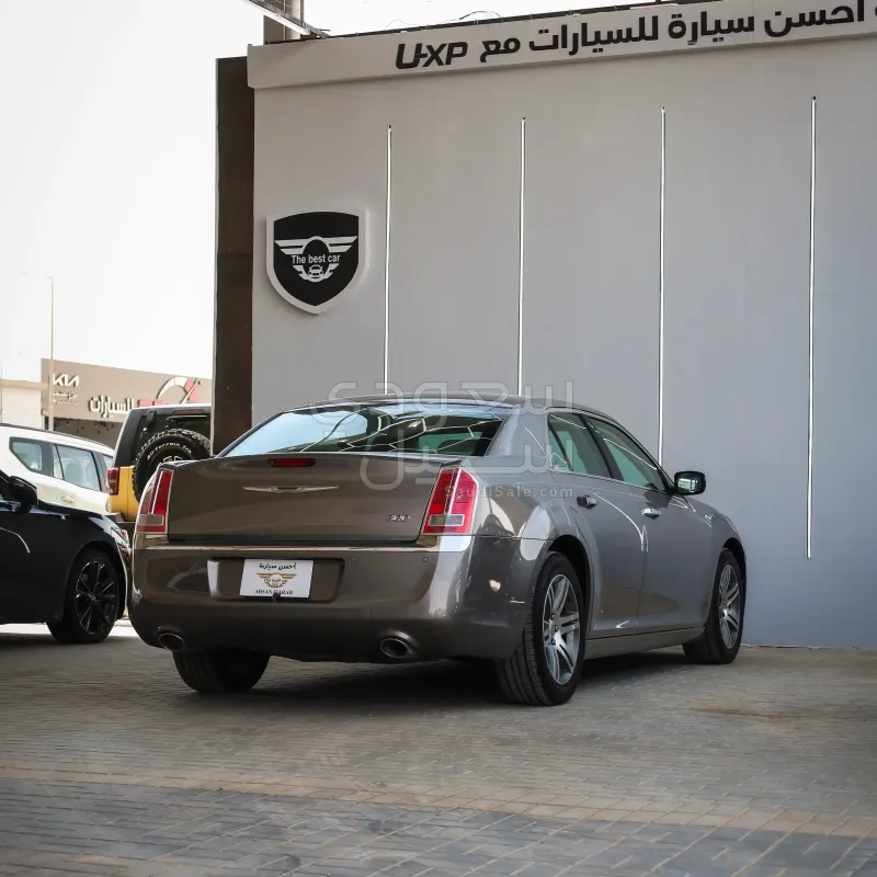 2014 Chrysler 300 C