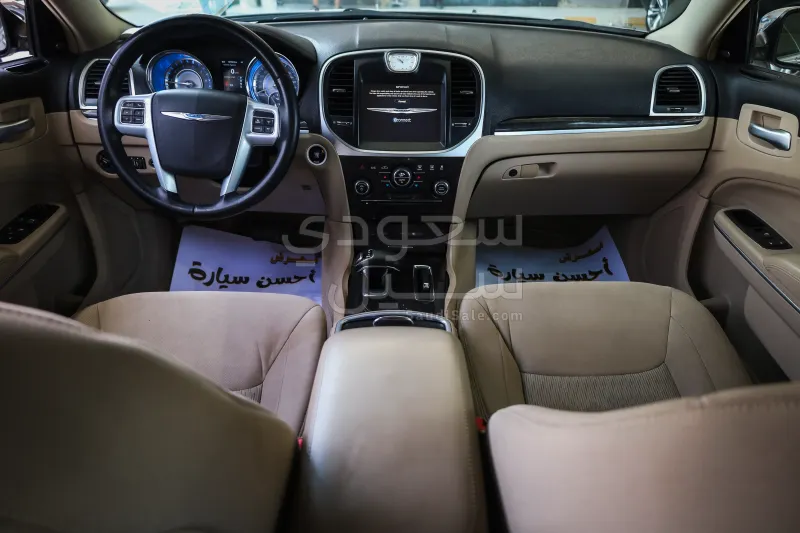 2014 Chrysler 300 C