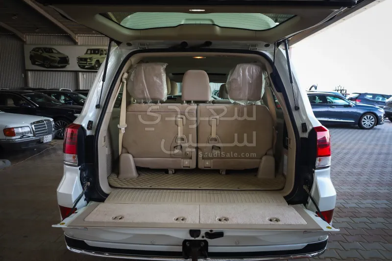 2021 Toyota Land Cruiser GXR Grand Tournig