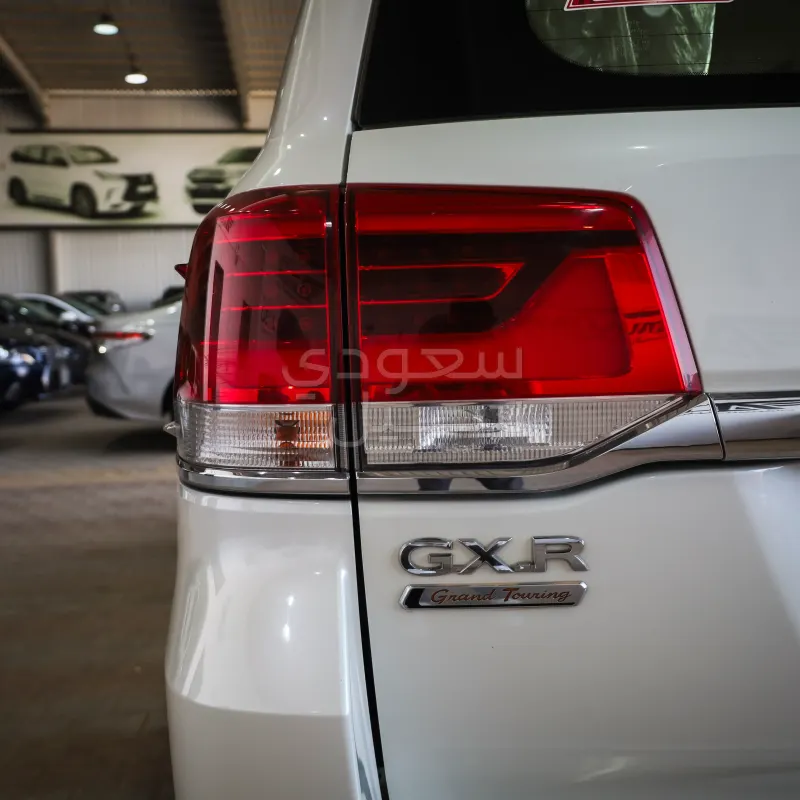 2021 Toyota Land Cruiser GXR Grand Tournig