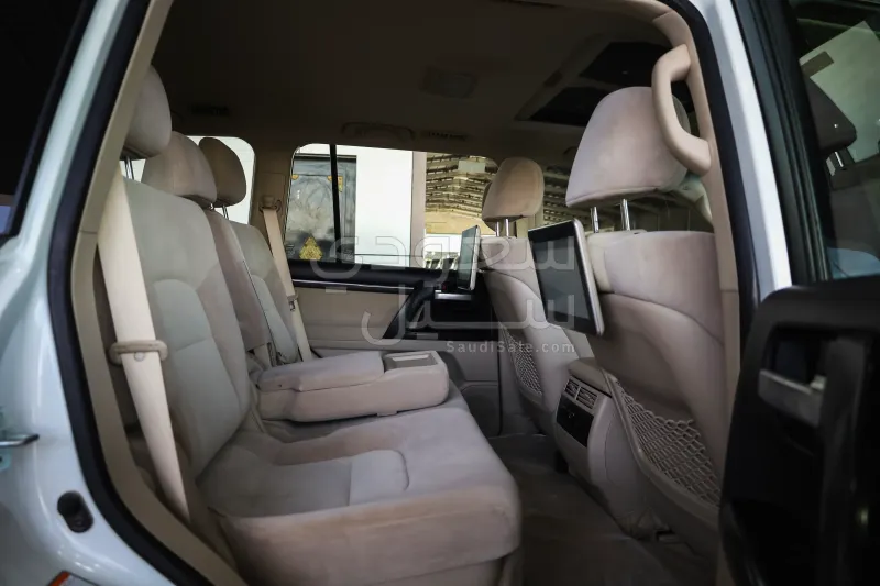 2021 Toyota Land Cruiser GXR Grand Tournig