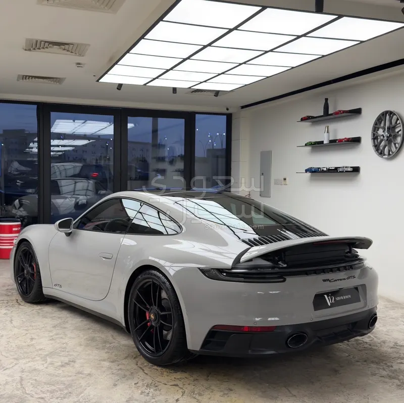 2022 Porsche 911 Carrera GTS