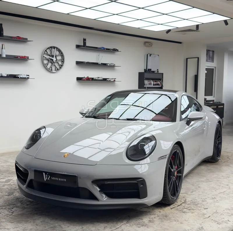 2022 Porsche 911 Carrera GTS