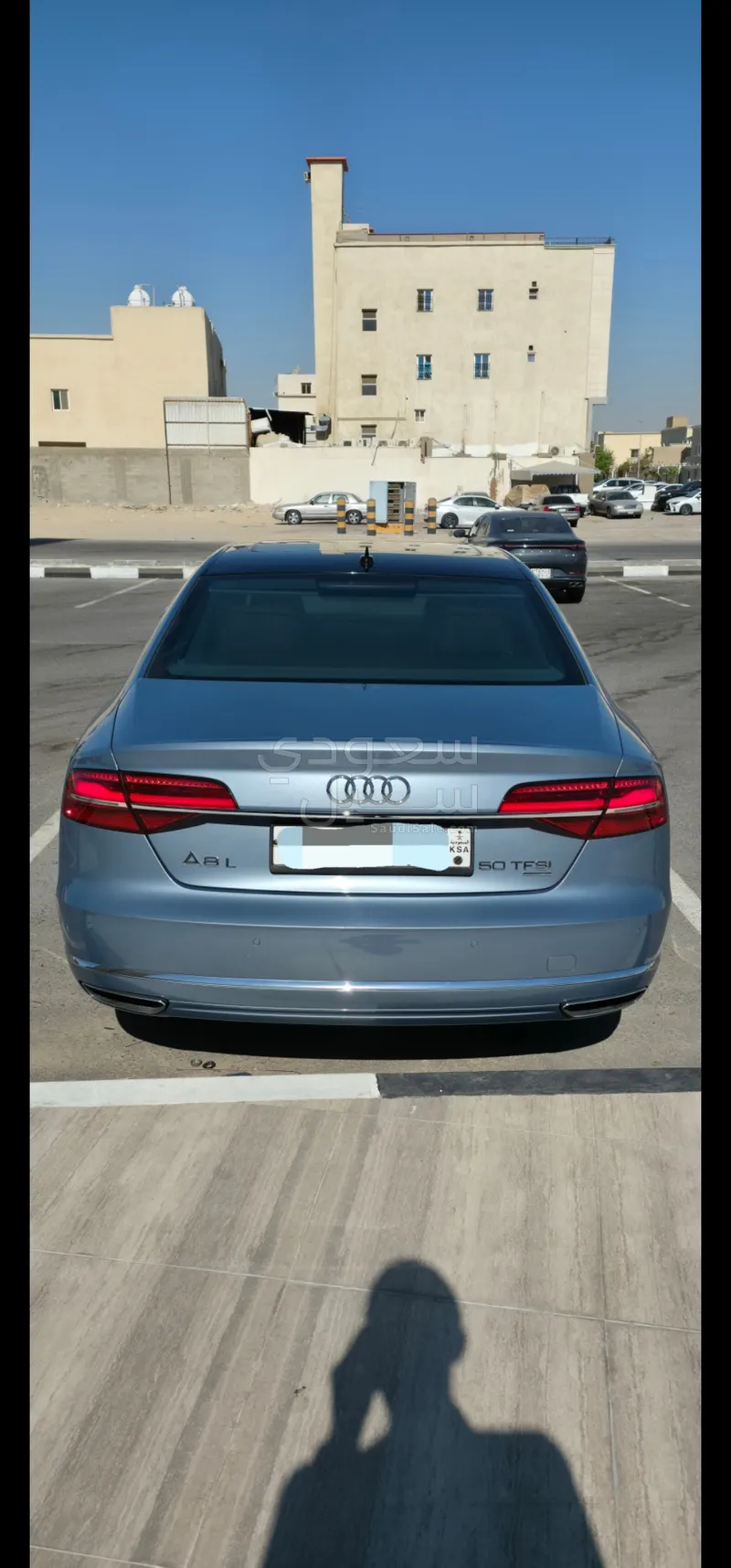 2016 اودي اي 8 ال 50 تي اف اس اي