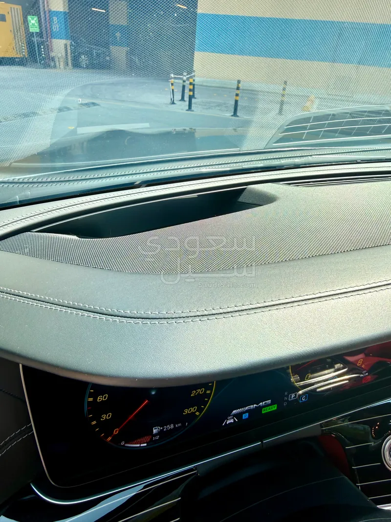 2022 مرسيدس - بنز سي إل إس 53 أي إم جي